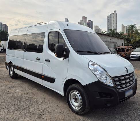 RENAULT MASTER 2.3 DCI DIESEL MINIBUS EXECUTIVE 16L L3H2 3P MANUAL RENAULT MASTER 2.3 DCI DIESEL MINIBUS EXECUTIVE 16L L3H2 3P MANUAL